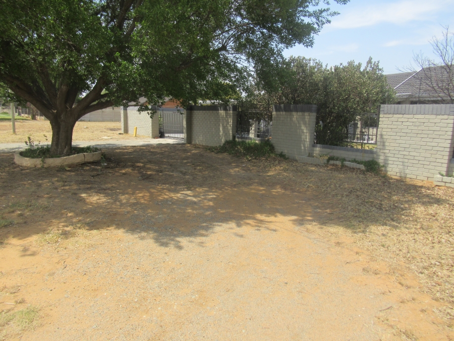 3 Bedroom Property for Sale in Flamingo Park Free State